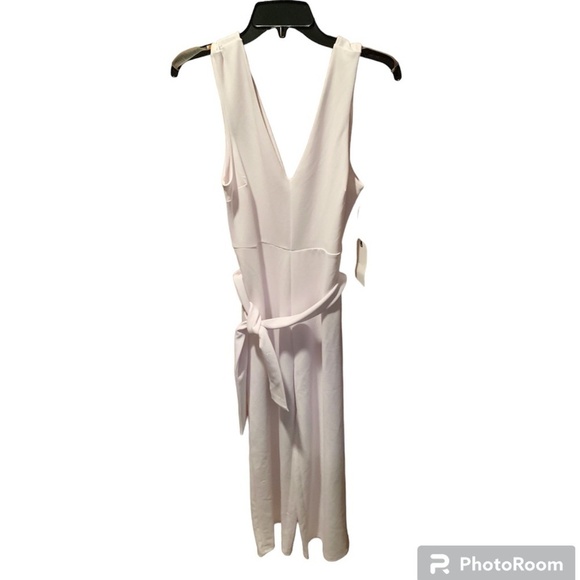 Leith Deep V-neck Sleeveless Jumpsuit in White Medium NWT Flawed - Picture 1 of 9